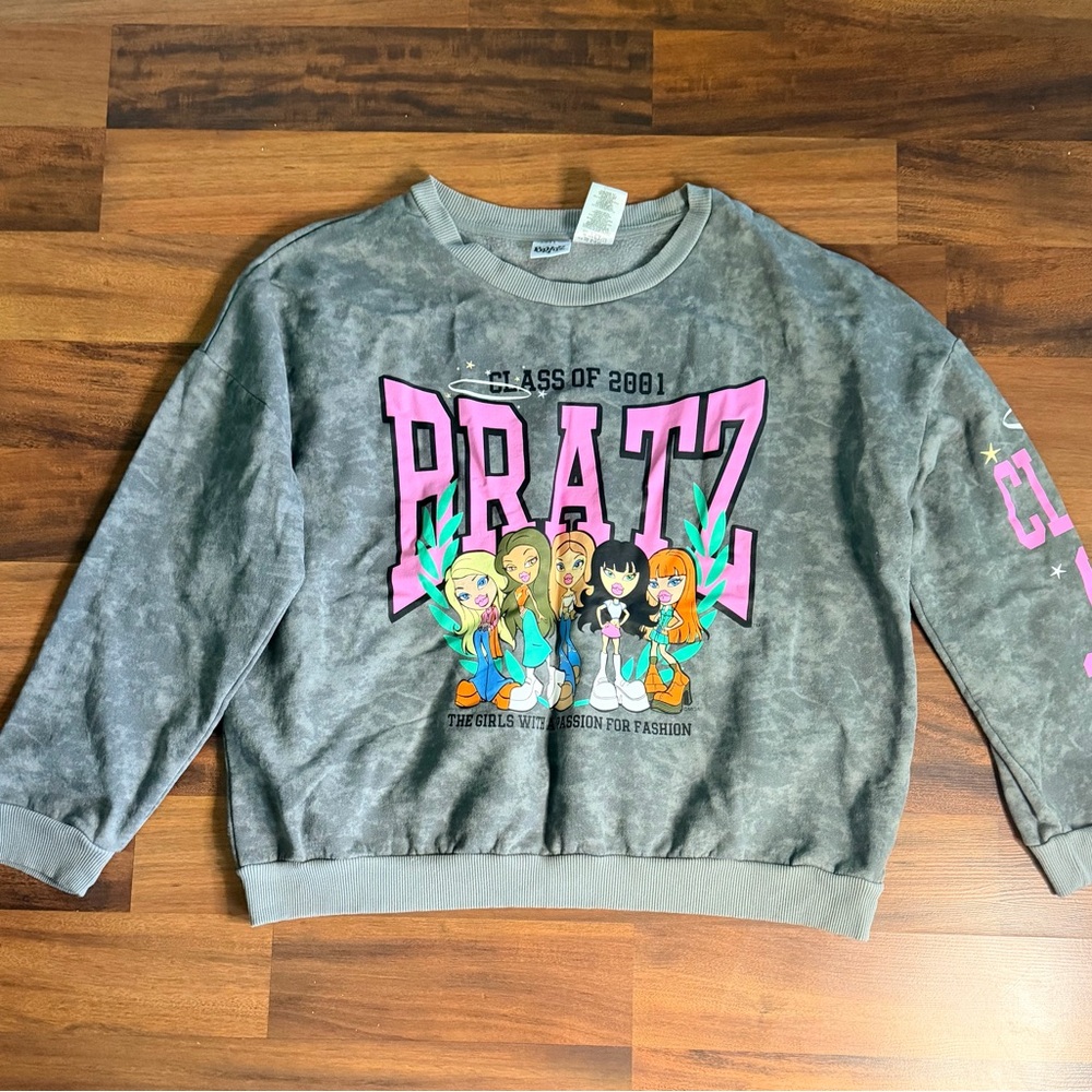 Bratz Sweatshirt XXXL Gray Tie Dye Graphic Crewneck Y2K Oversized Class of 2001